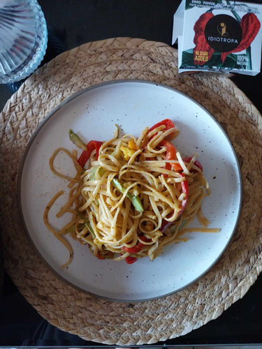 Μακαρονάδα με noodles λαχανικών